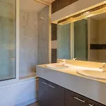 Grand Balcon, Piscine, Plage, Golf, Parking, Wifi, Lave Linge & Vaisselle *