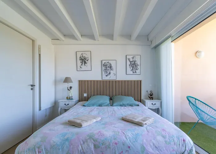 Grand Balcon, Piscine, Plage, Golf, Parking, Wifi, Lave Linge & Vaisselle